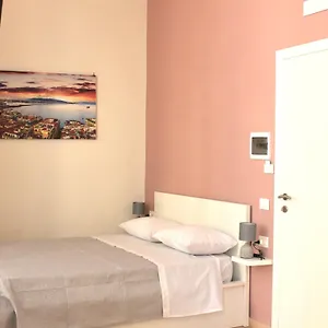  Affittacamere Miroballo