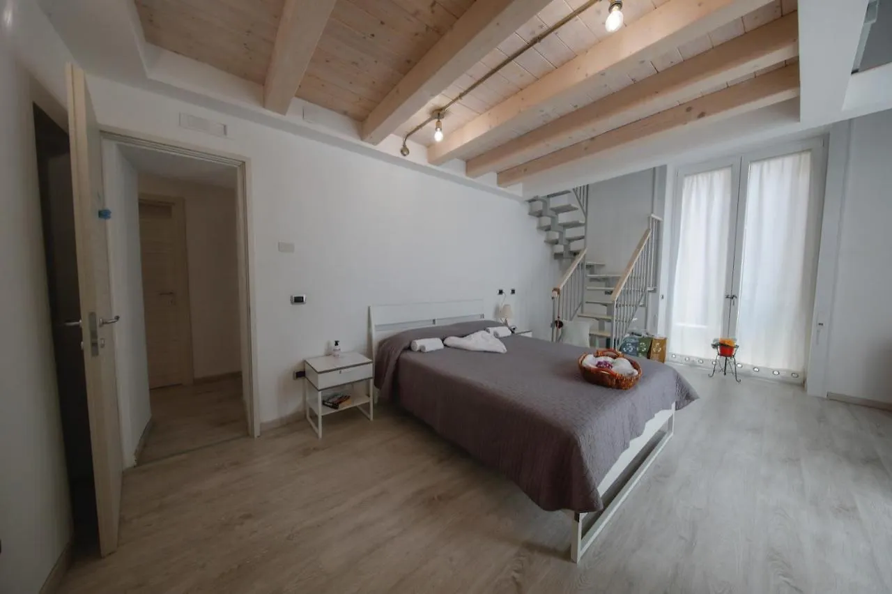 Bed & Breakfast Bed And Breakfast I 7 Venti- 7 Winds Naples Italy